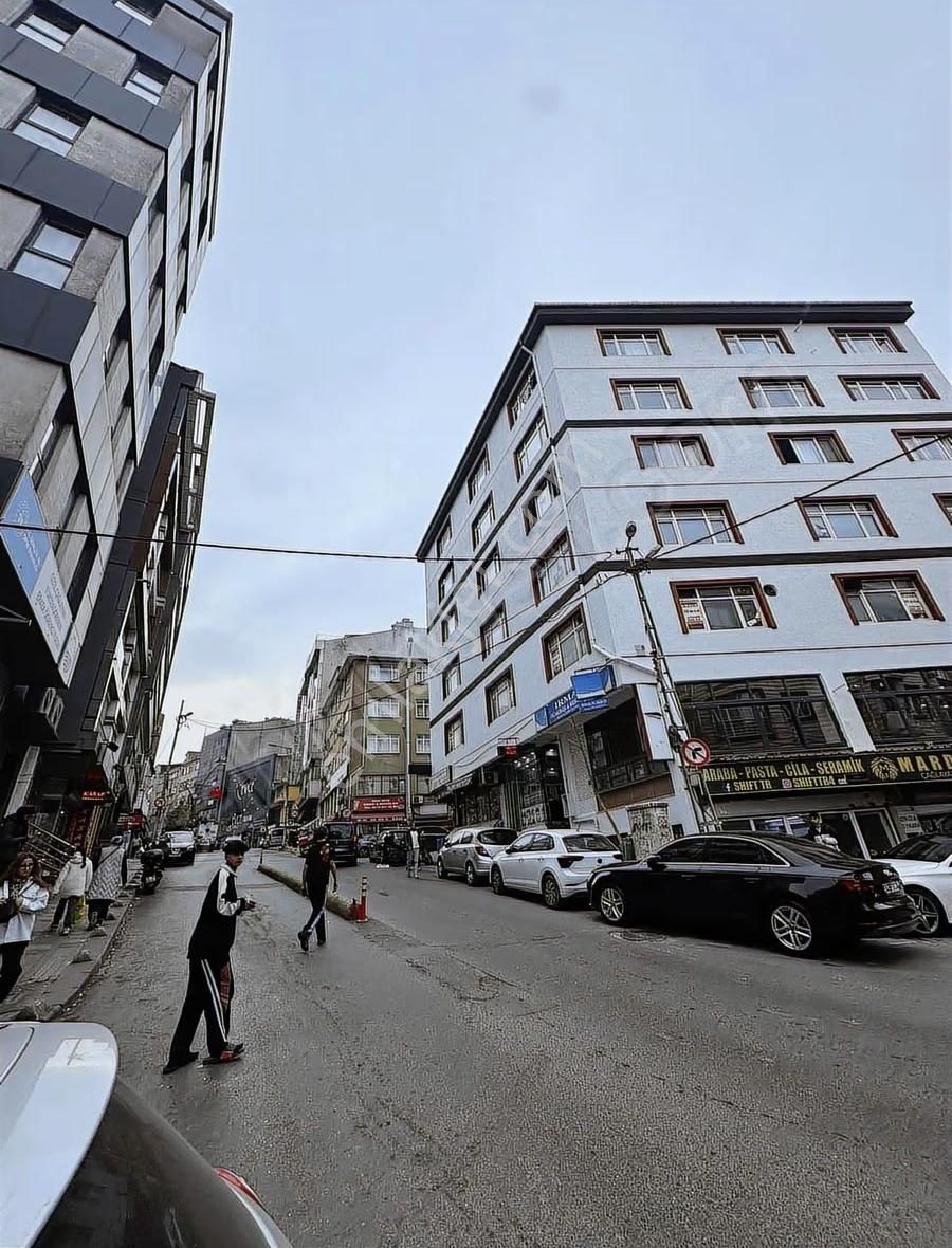 Uygun Emlaktançağlayan Caddeüstünde Kiralık 330m2 Komple Camlı - Görsel 16