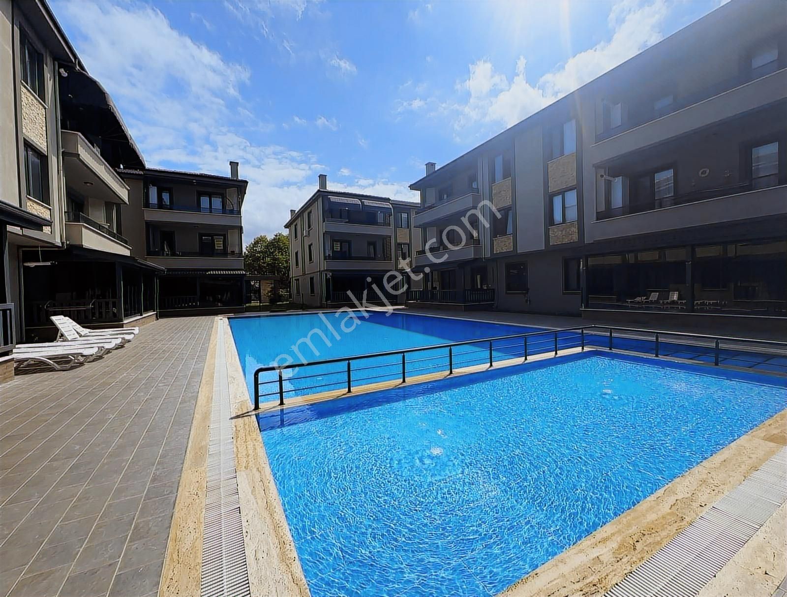 **fırsat**sahile 250m Lüks Site İçi 2+1 Havuzlu Sıfır Daire - Görsel 13