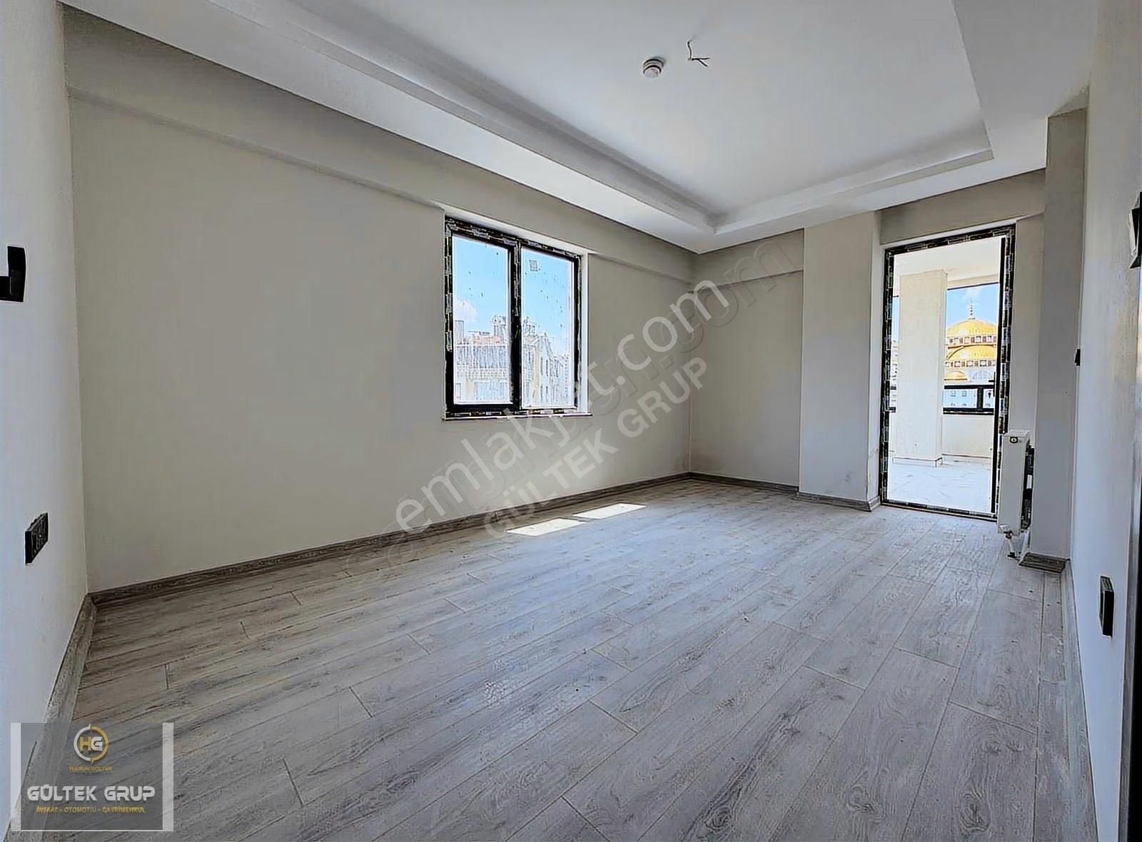 6 Bloklu Yüzme Havuzlu Sitede Manzaralı Güney Doğu Cephe 8.kat - Görsel 3