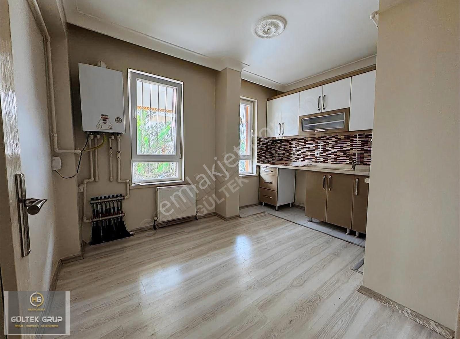 Atapark'ta Okullar Ve Cadde Yakını Masrafsız 3+1 Ön Cephe