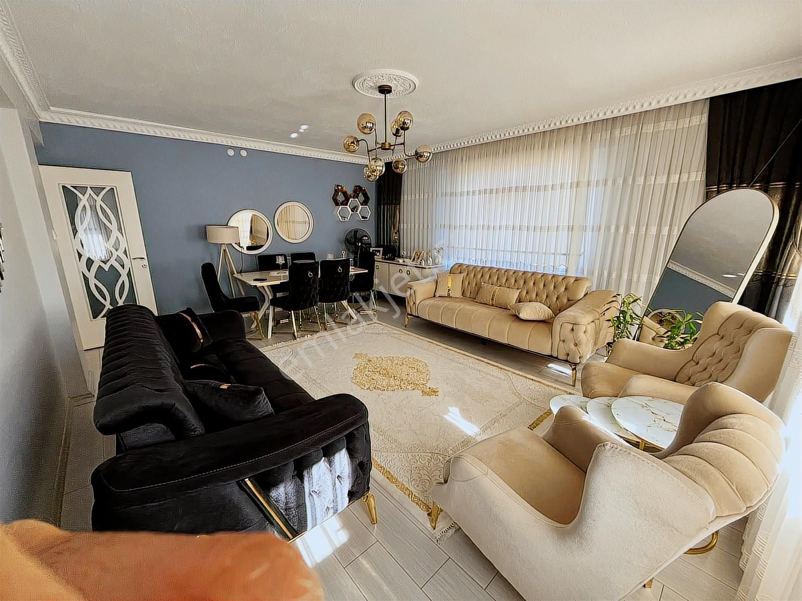 Buhara Mahallesinde Edipoğlu Cad. 3+1 Son Kat Satılık Daire - Görsel 3