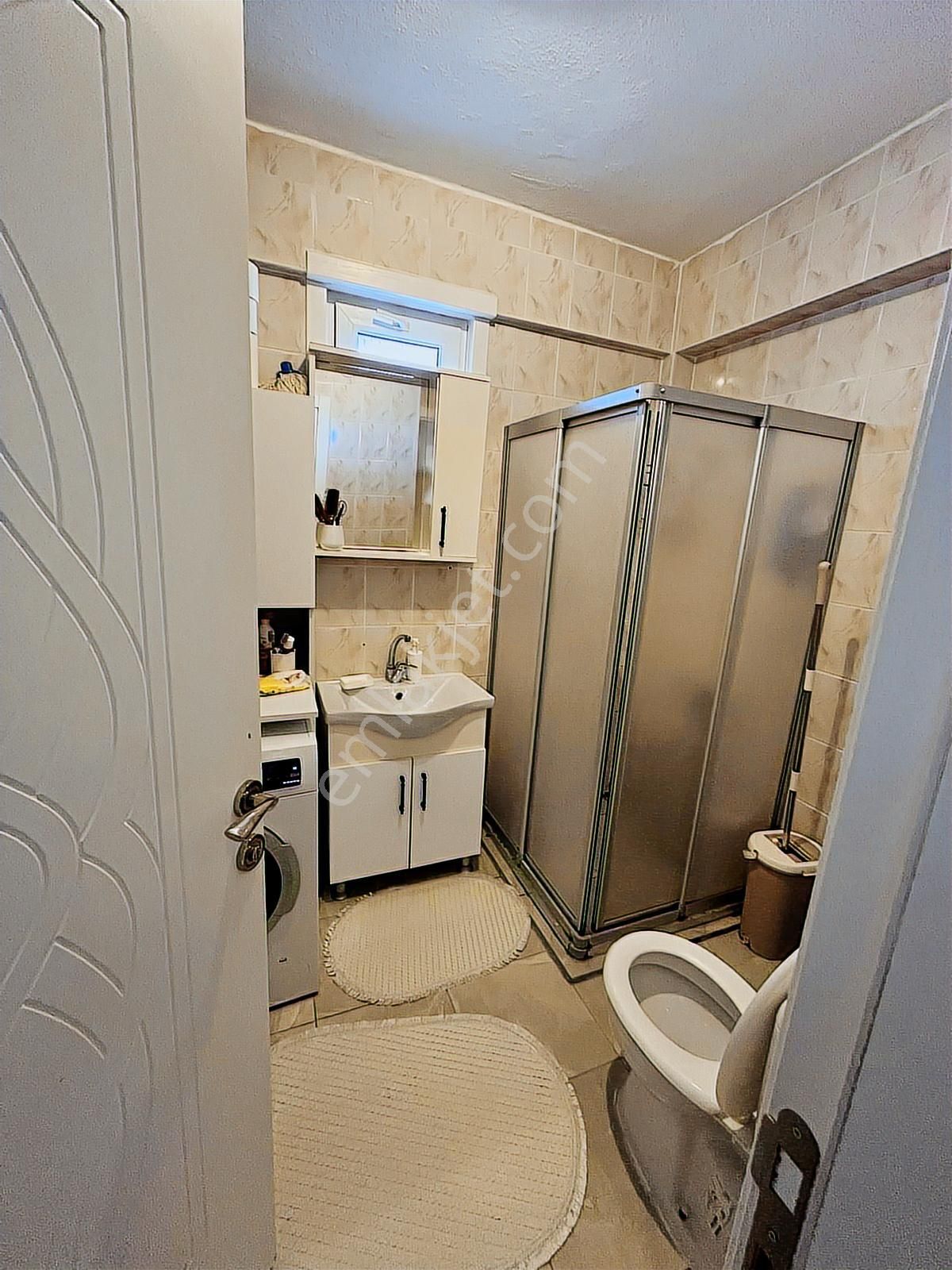 Buhara Mahallesinde Edipoğlu Cad. 3+1 Son Kat Satılık Daire - Görsel 4