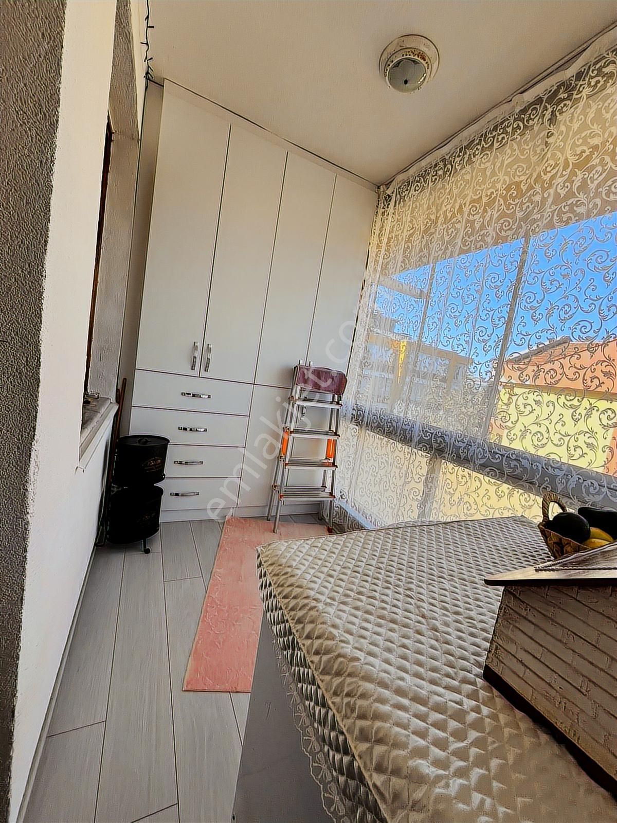 Buhara Mahallesinde Edipoğlu Cad. 3+1 Son Kat Satılık Daire - Görsel 5