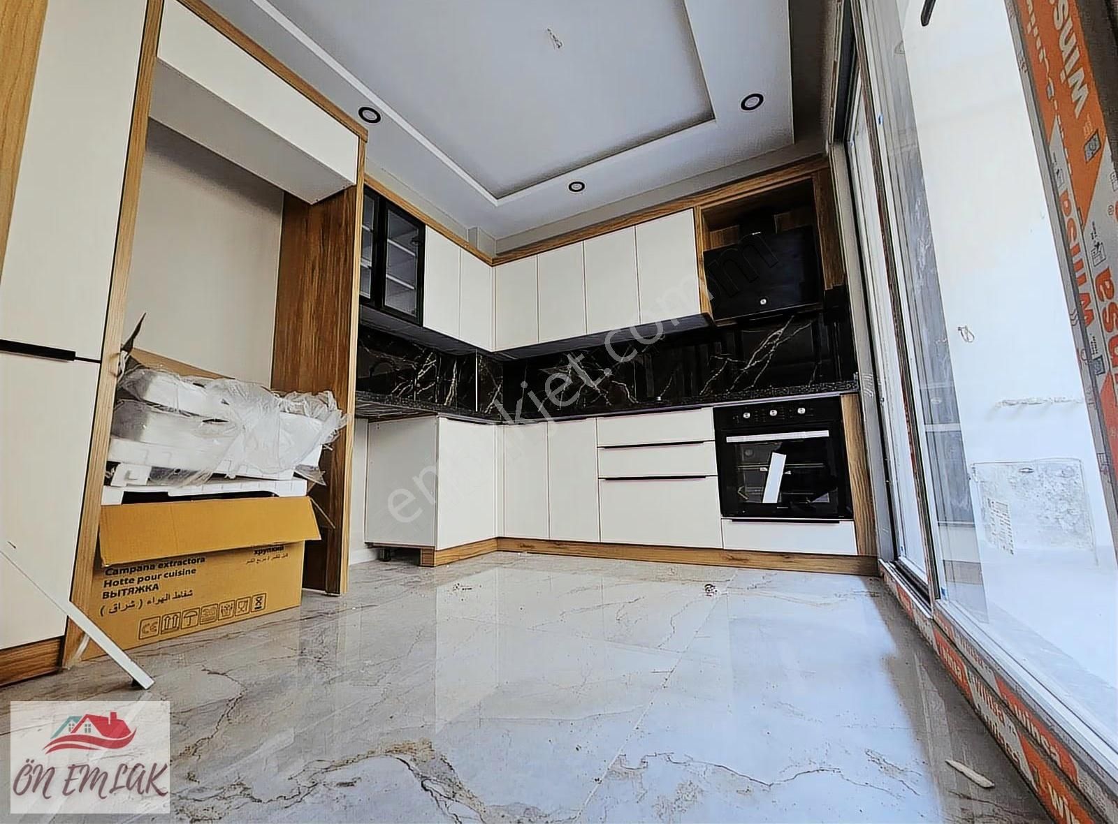 Burhaniye Mahkeme Mahallesi Merkezde Satılık Sıfır 1+1 Daire! - Görsel 4