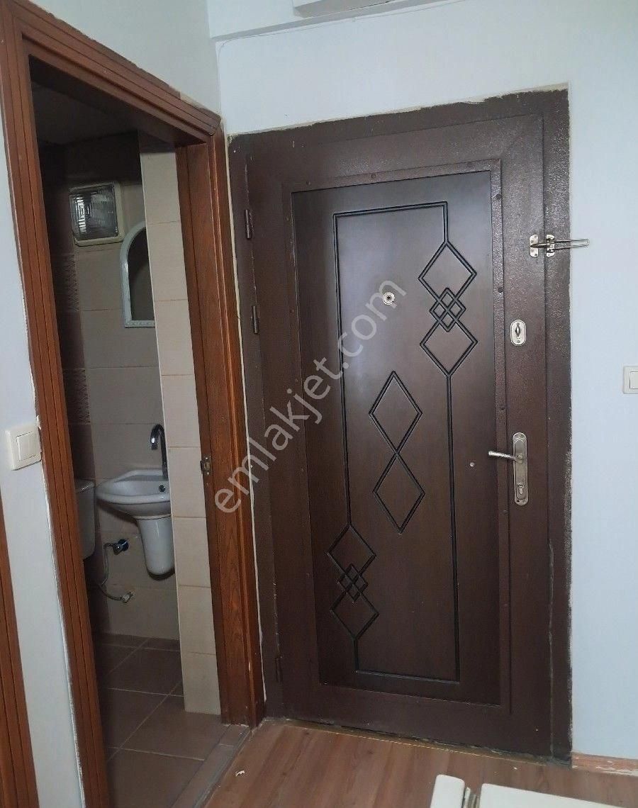 Yenibağlarda Açıköğretim Bürosu Yanında Kiralık Bakımlı Ve Güzel 1+1 Daire - Görsel 5