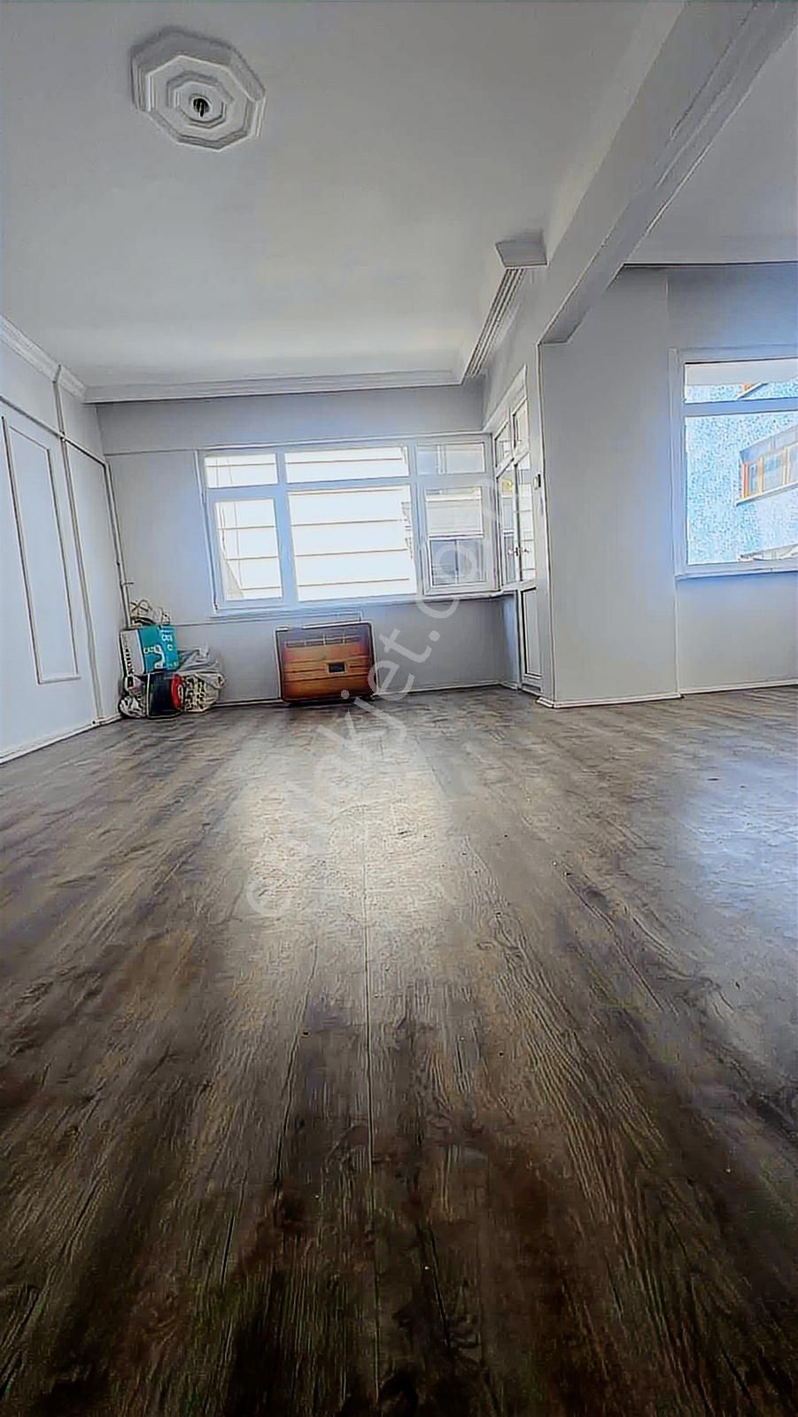 Göze Emlaktan Satılık 2+1 Daire - Görsel 6