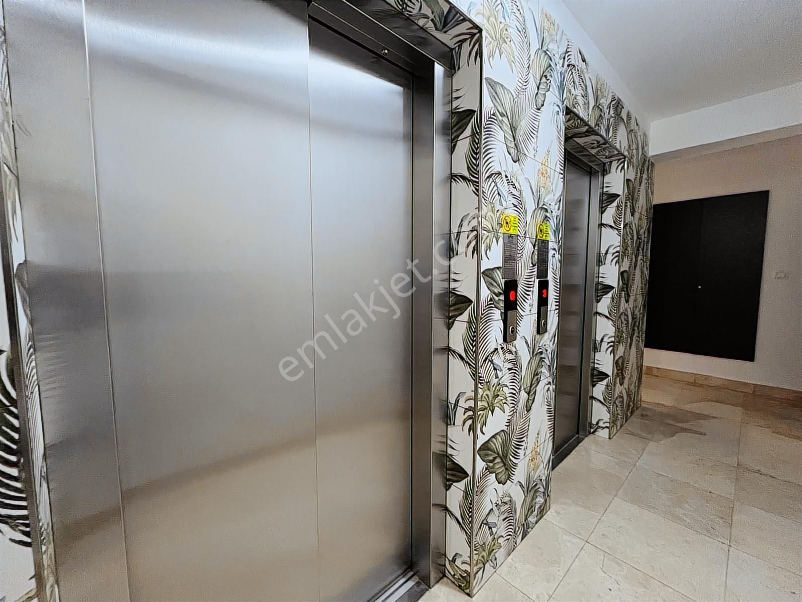 Sbell'den Emek'te,yeni Binada,2.kat,herşey Dahil,lüks Eşyalı 1+1 - Görsel 17