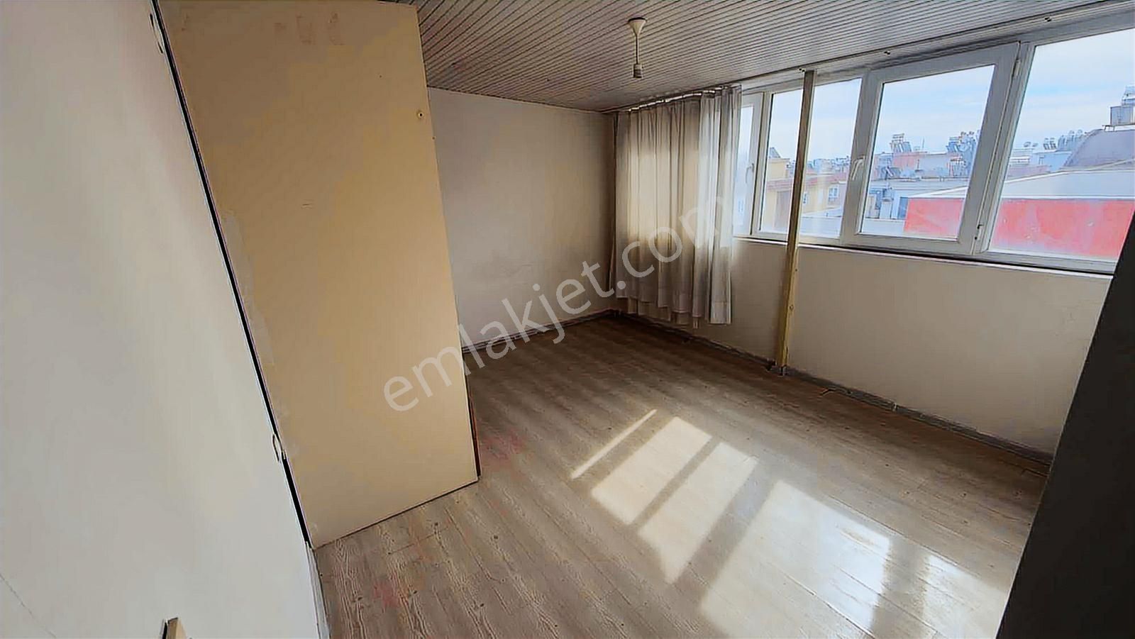 Ahatlıda Öğrenciye Çalışana Kupon Daire - Görsel 2