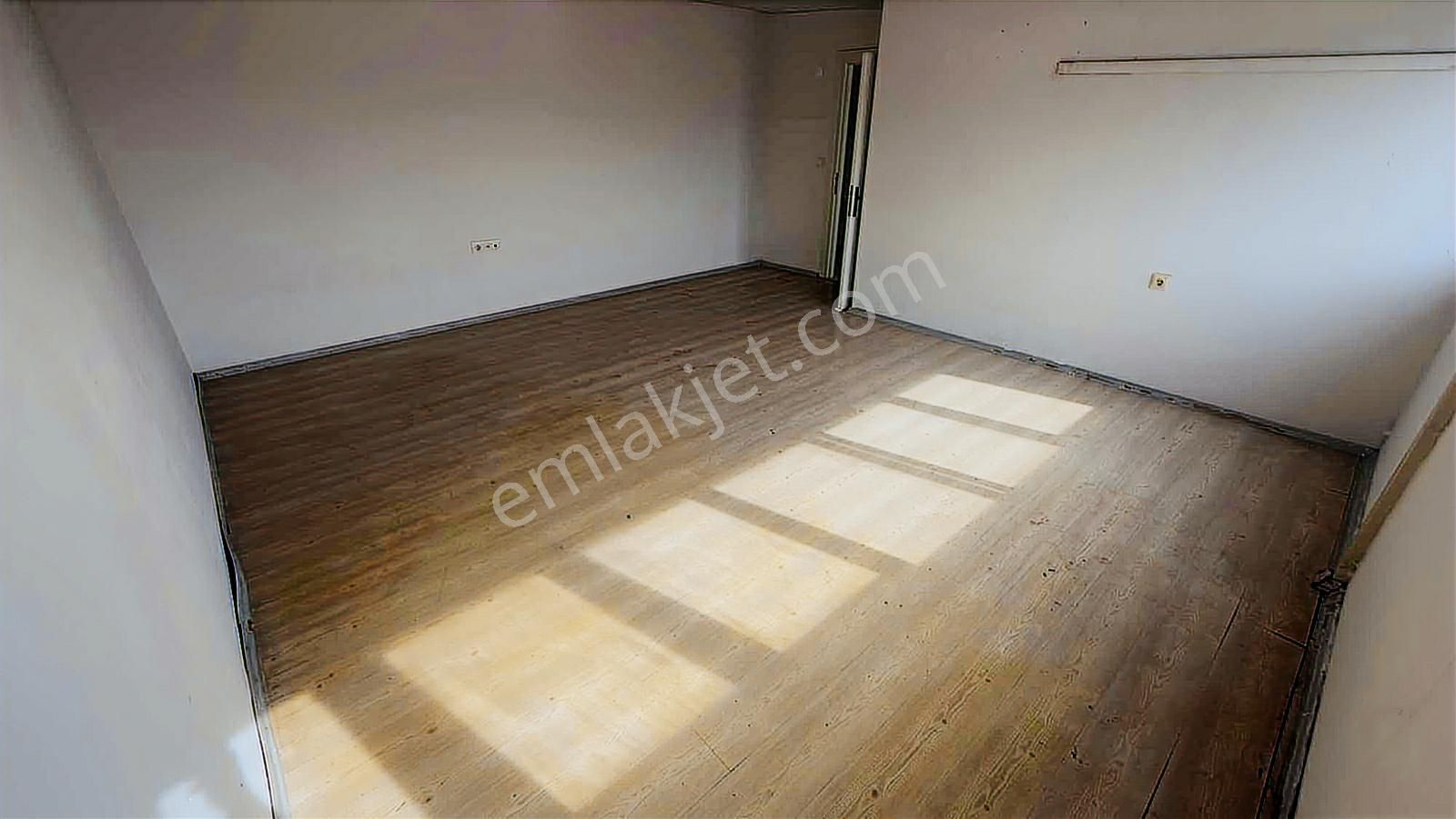 Ahatlıda Öğrenciye Çalışana Kupon Daire - Görsel 9