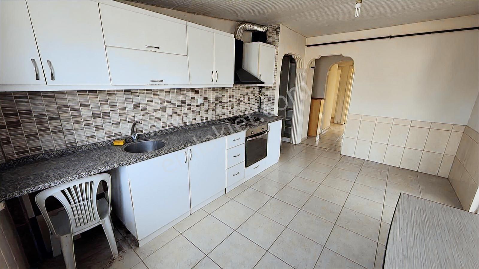 Ahatlıda Öğrenciye Çalışana Kupon Daire - Görsel 12