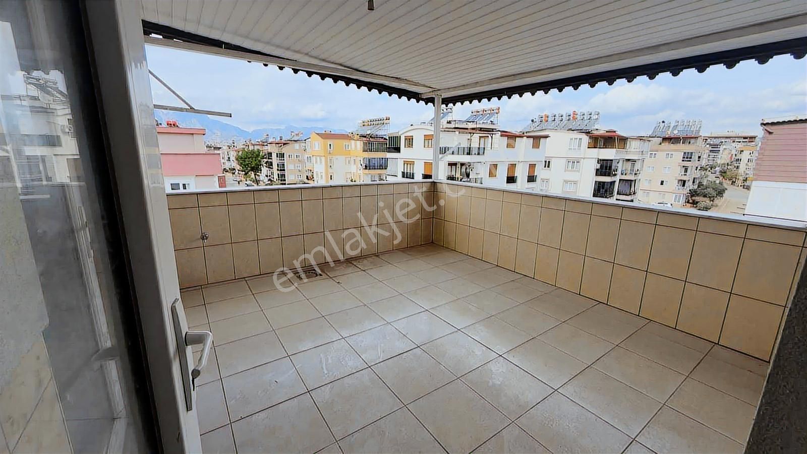 Ahatlıda Öğrenciye Çalışana Kupon Daire - Görsel 4