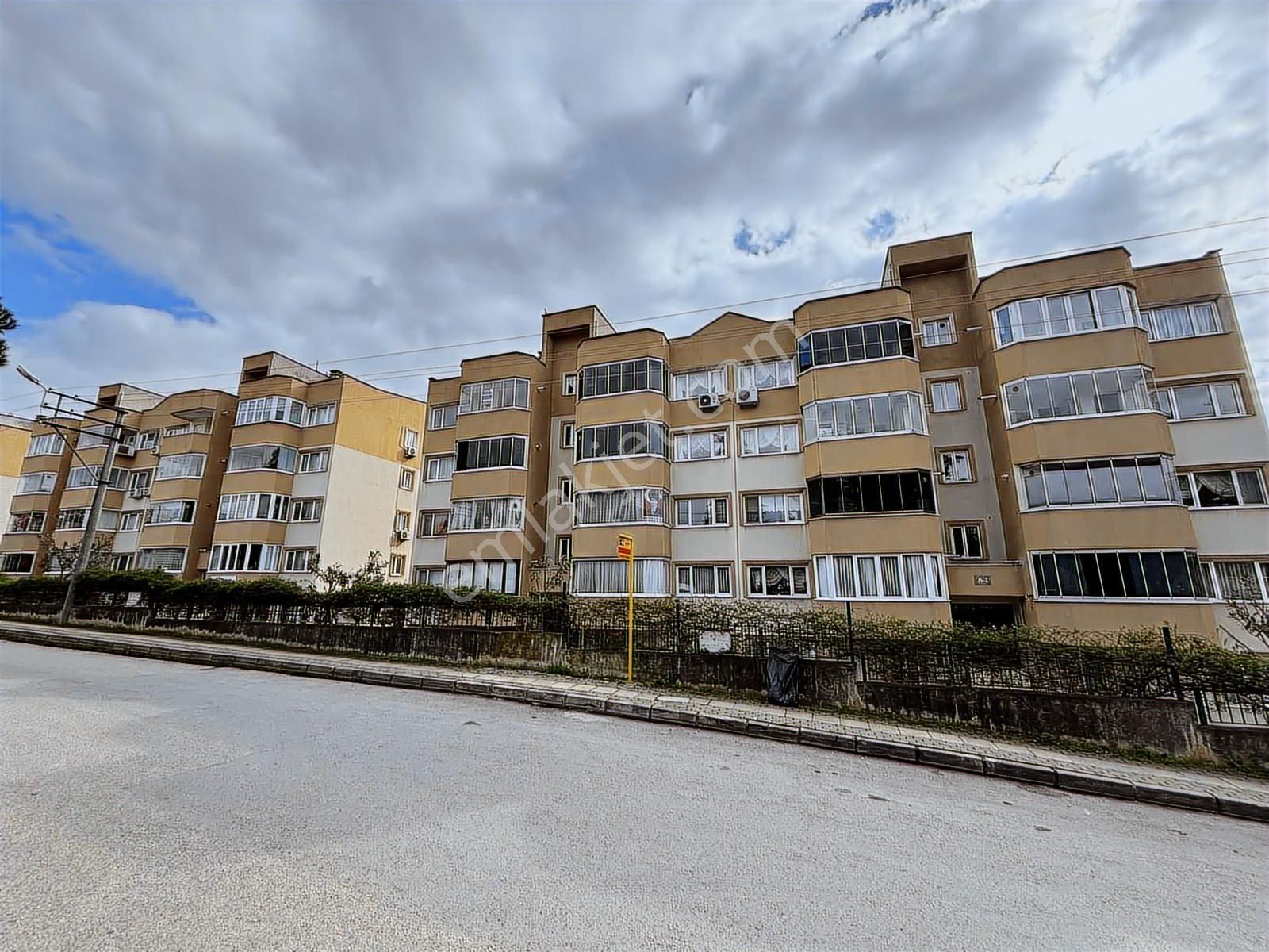 Emek Altın Koza 1 Sitesinde Kiralık 3+1 Daire - Görsel 9