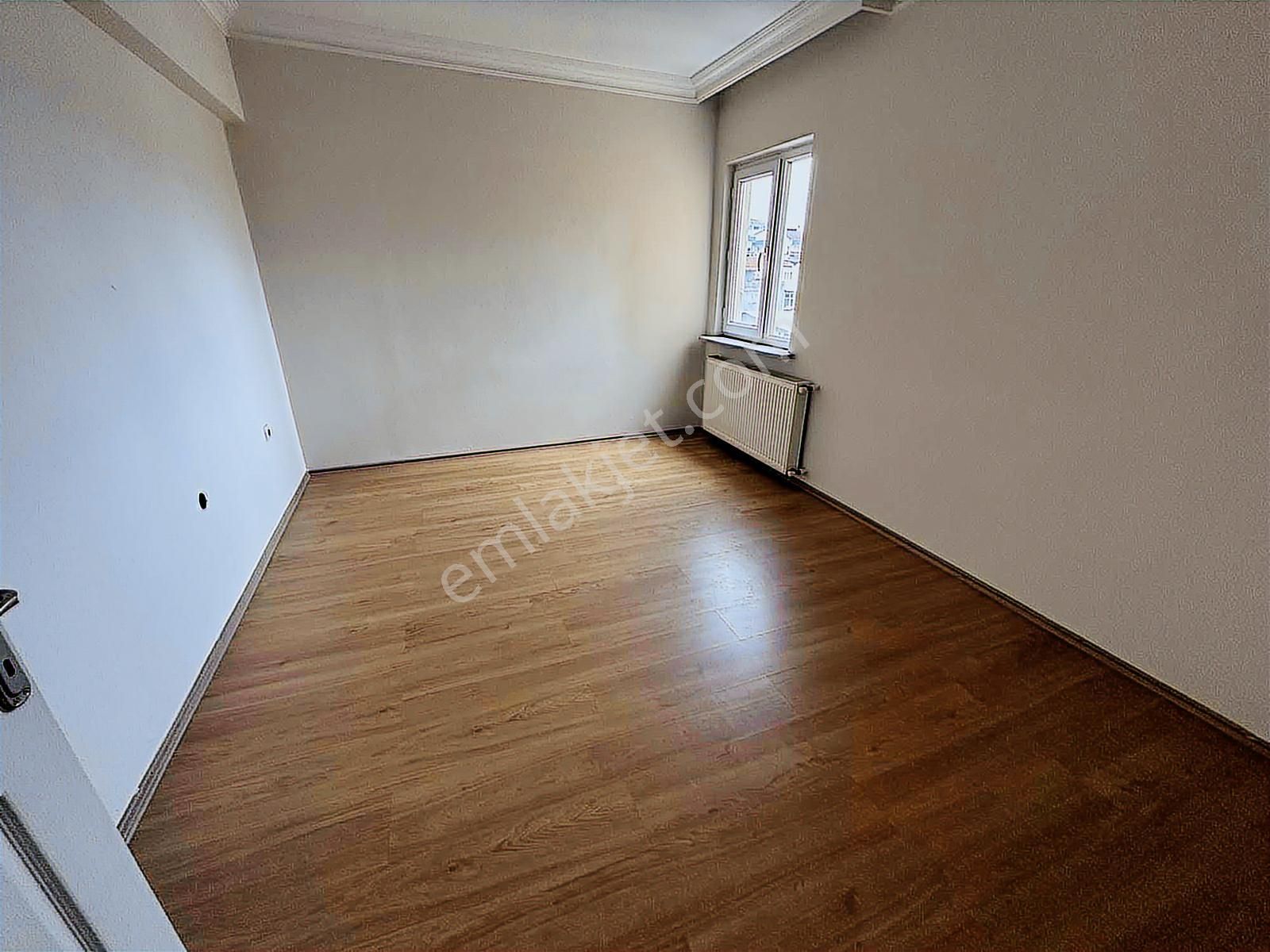 Emek Altın Koza 1 Sitesinde Kiralık 3+1 Daire - Görsel 2