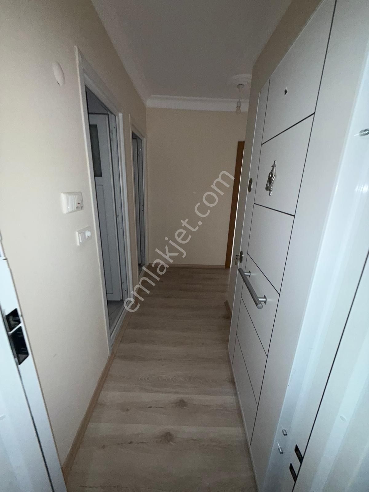 Arnavutköy Nenehatun Mahallesi 2+1 Ara Kat Kiralık Daire - Görsel 7