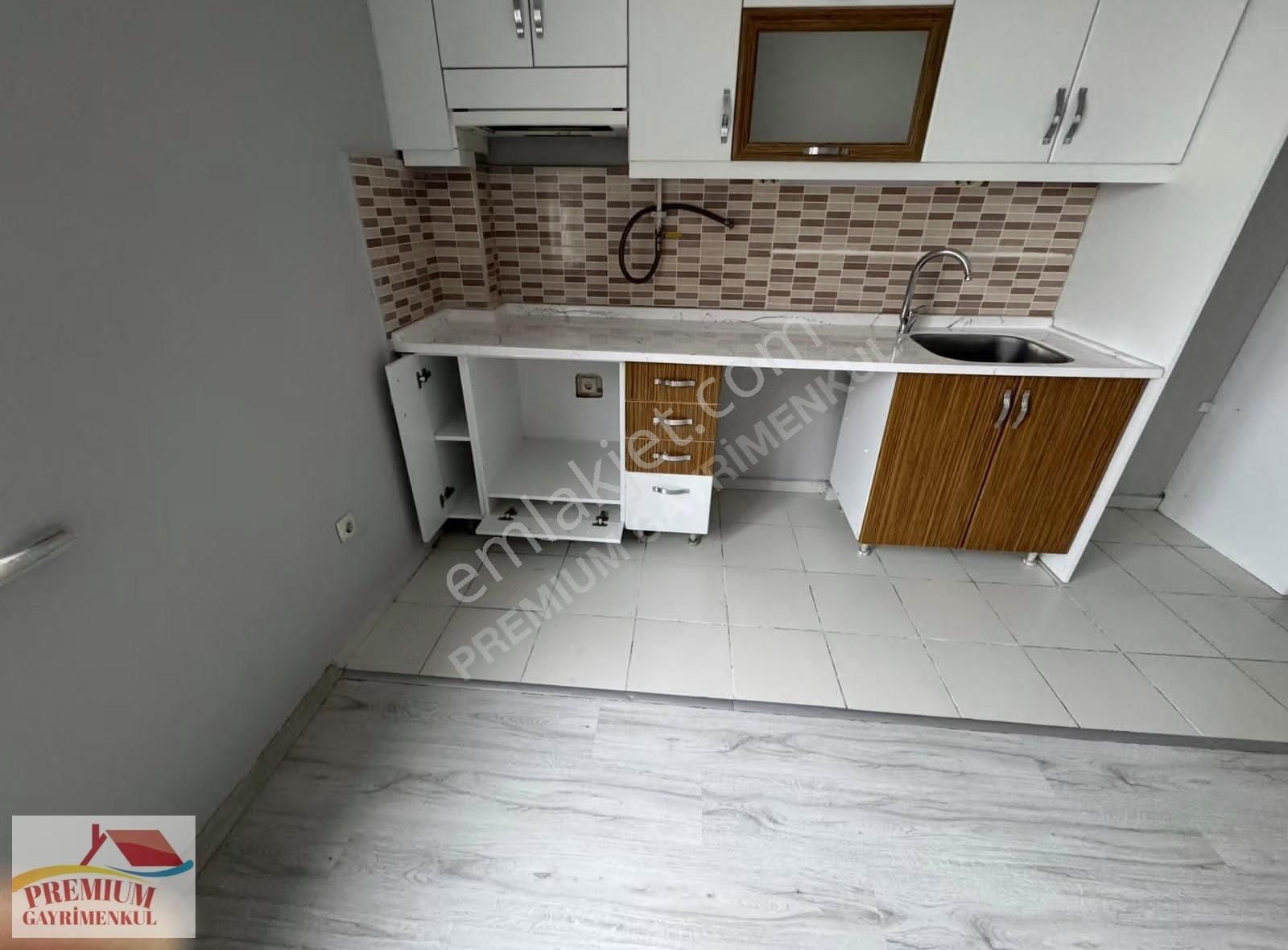 12. Bölge Tadilatlı Temiz Boş Kiralık 2+1 Daire - Görsel 5