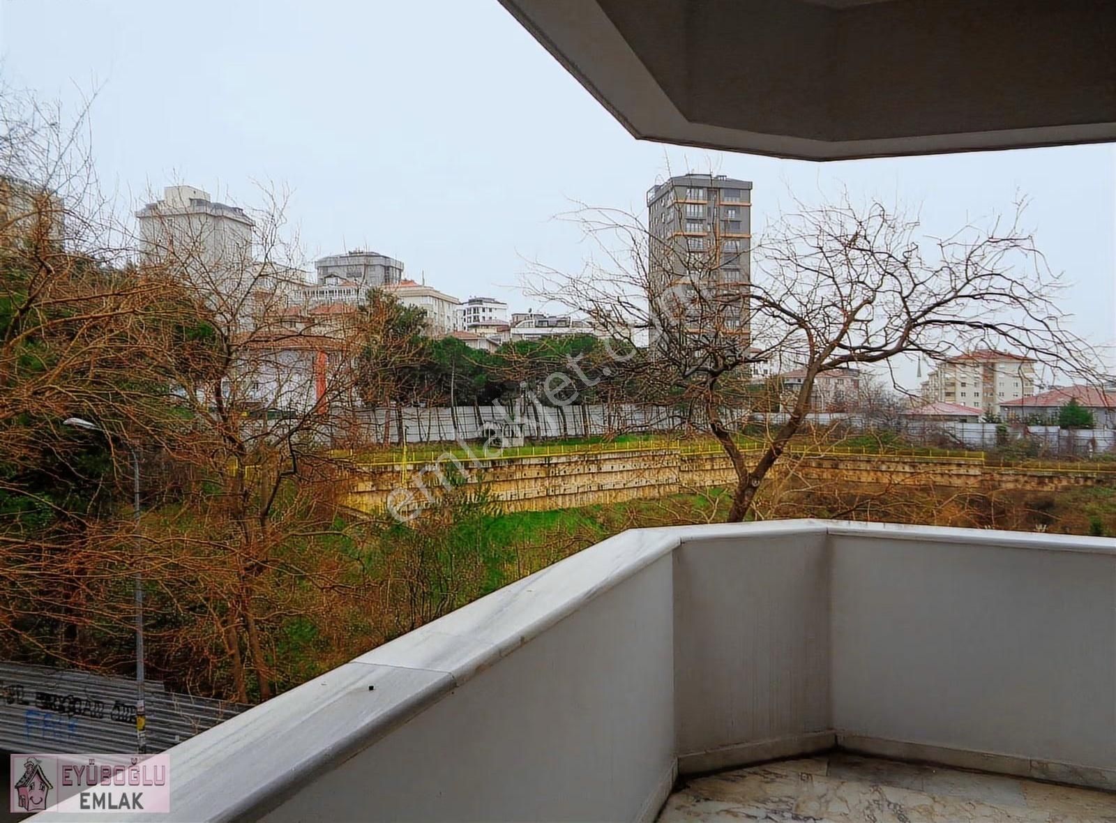 Adatepe'de Caddeye Ve Sahile Yakın3+1 Kom.3.kat Köşe Bina 110 M2 - Görsel 34