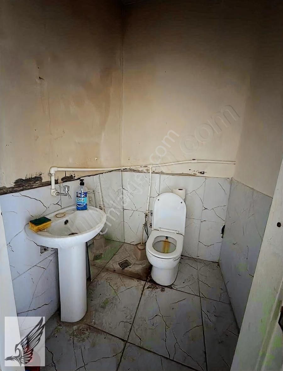 Seferihisar Merkezde Kiralık 70m2 Dükkan - Görsel 8