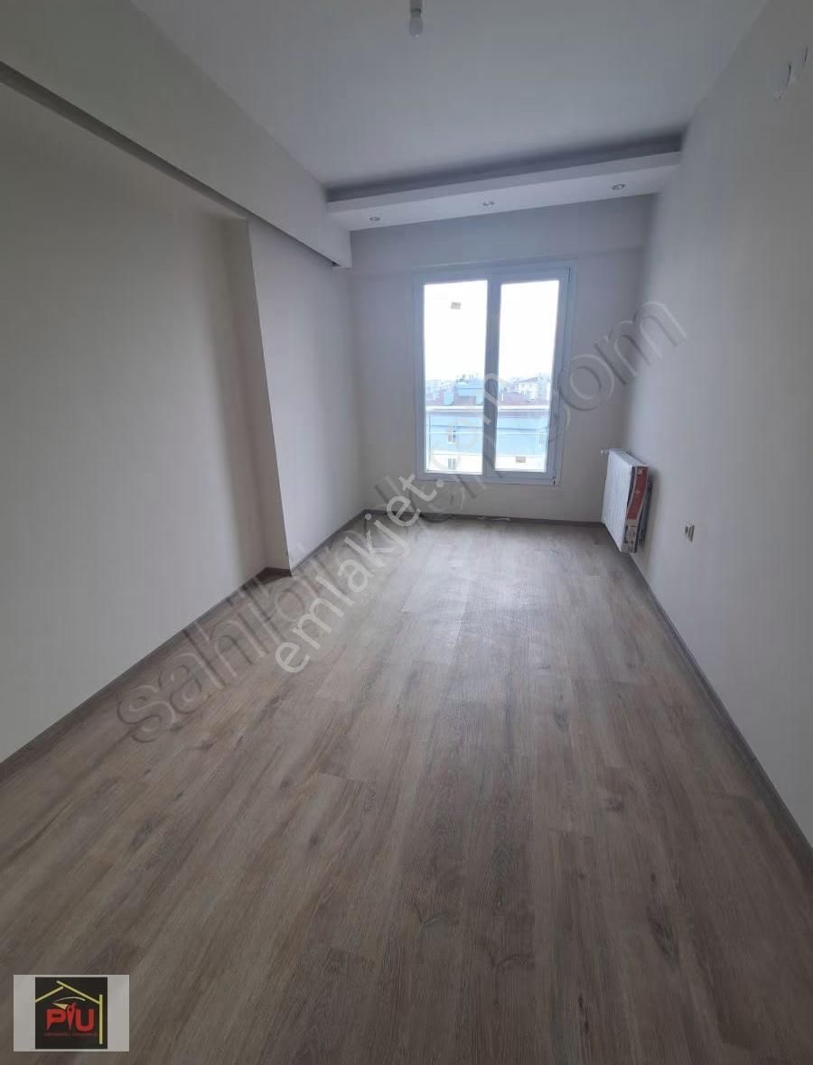 Zümrütte Satılık Lüks Daire - Görsel 20