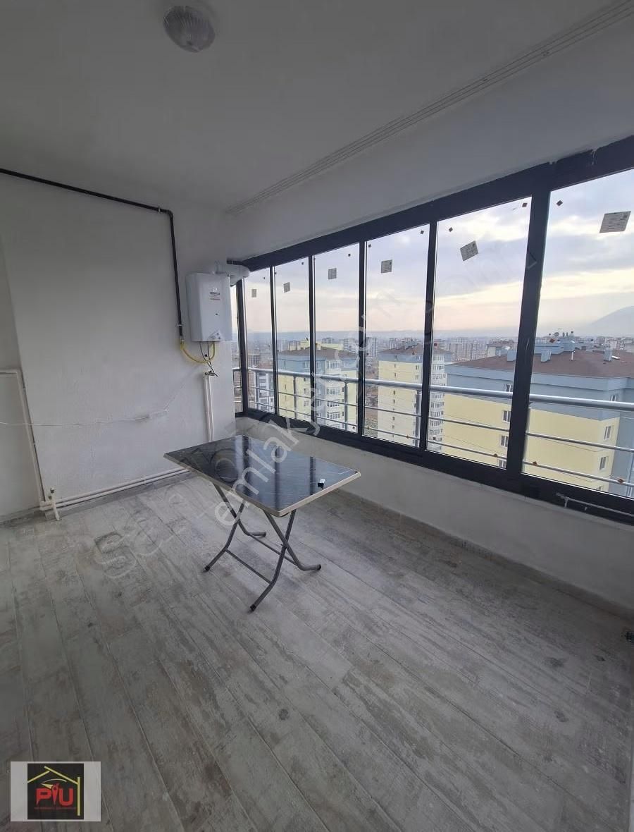 Zümrütte Satılık Lüks Daire - Görsel 23