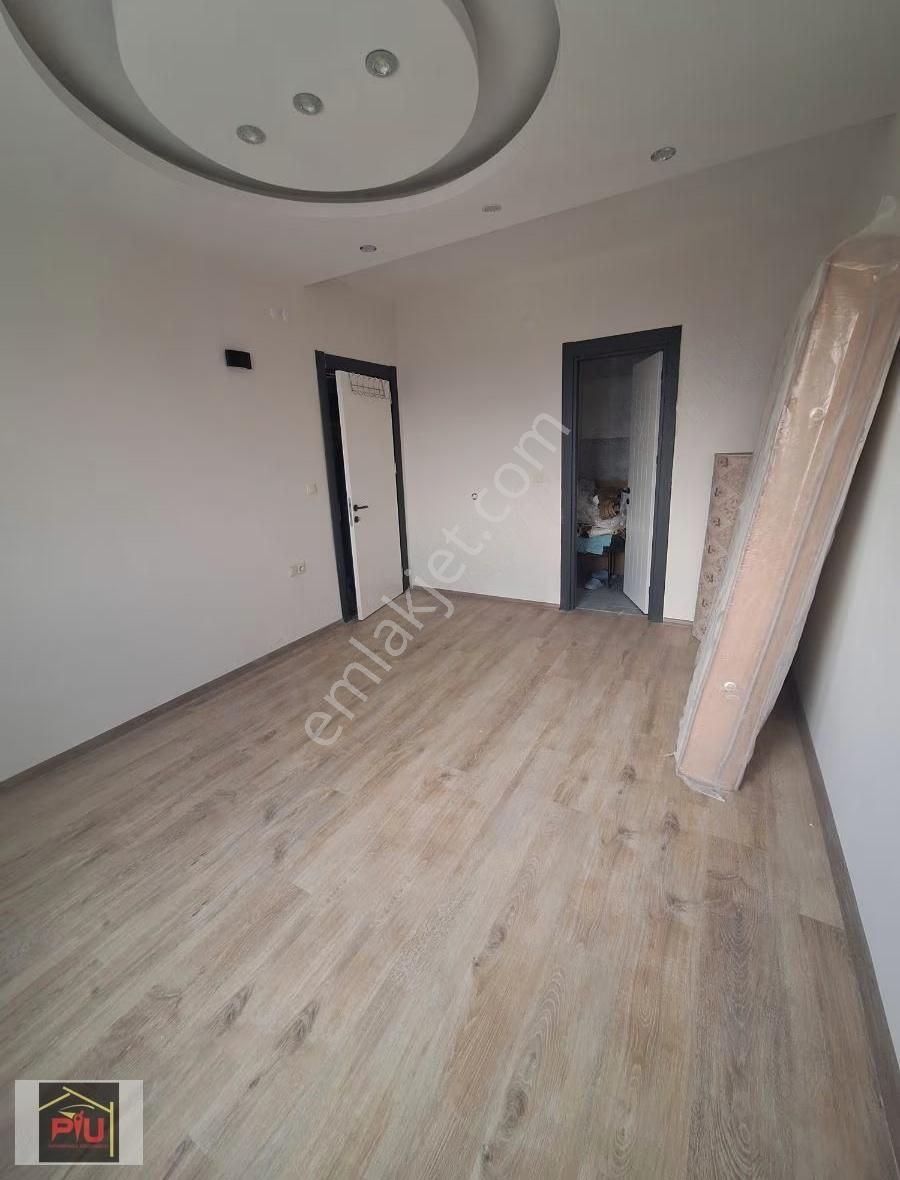 Zümrütte Satılık Lüks Daire - Görsel 14