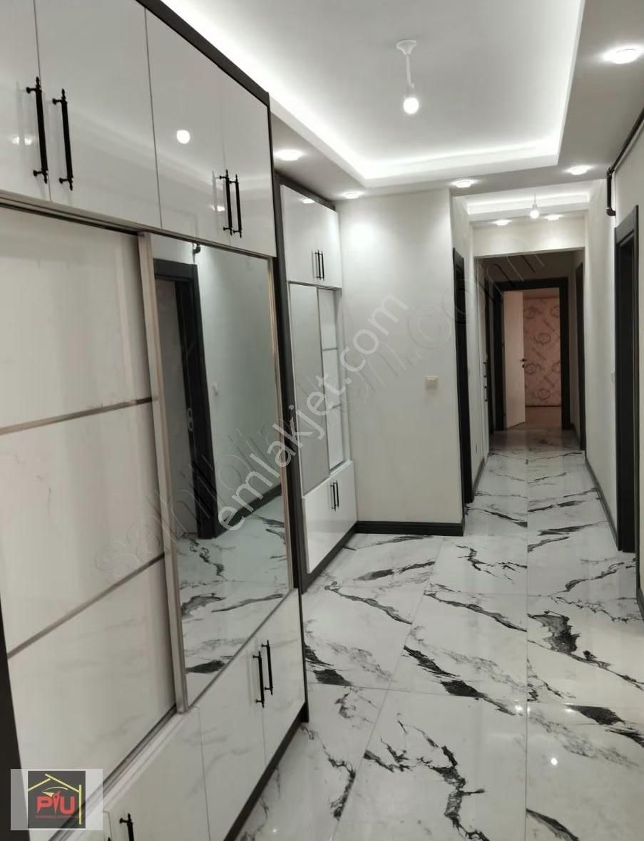 Zümrütte Satılık Lüks Daire - Görsel 34