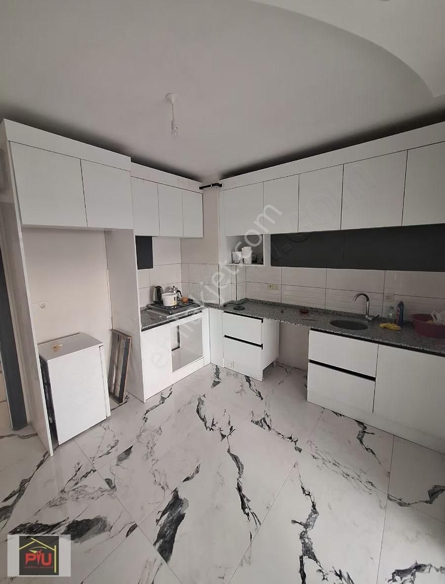 Zümrütte Satılık Lüks Daire - Görsel 17