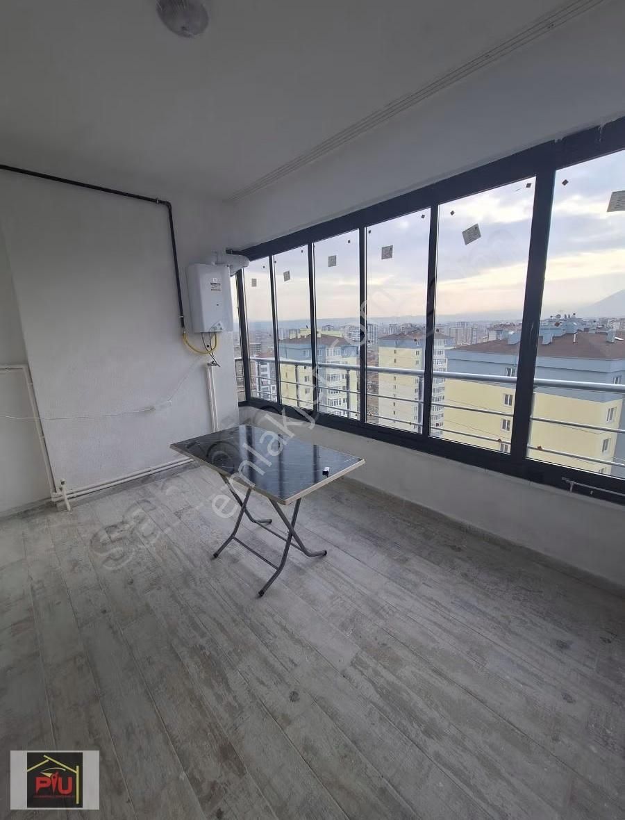 Zümrütte Satılık Lüks Daire - Görsel 10