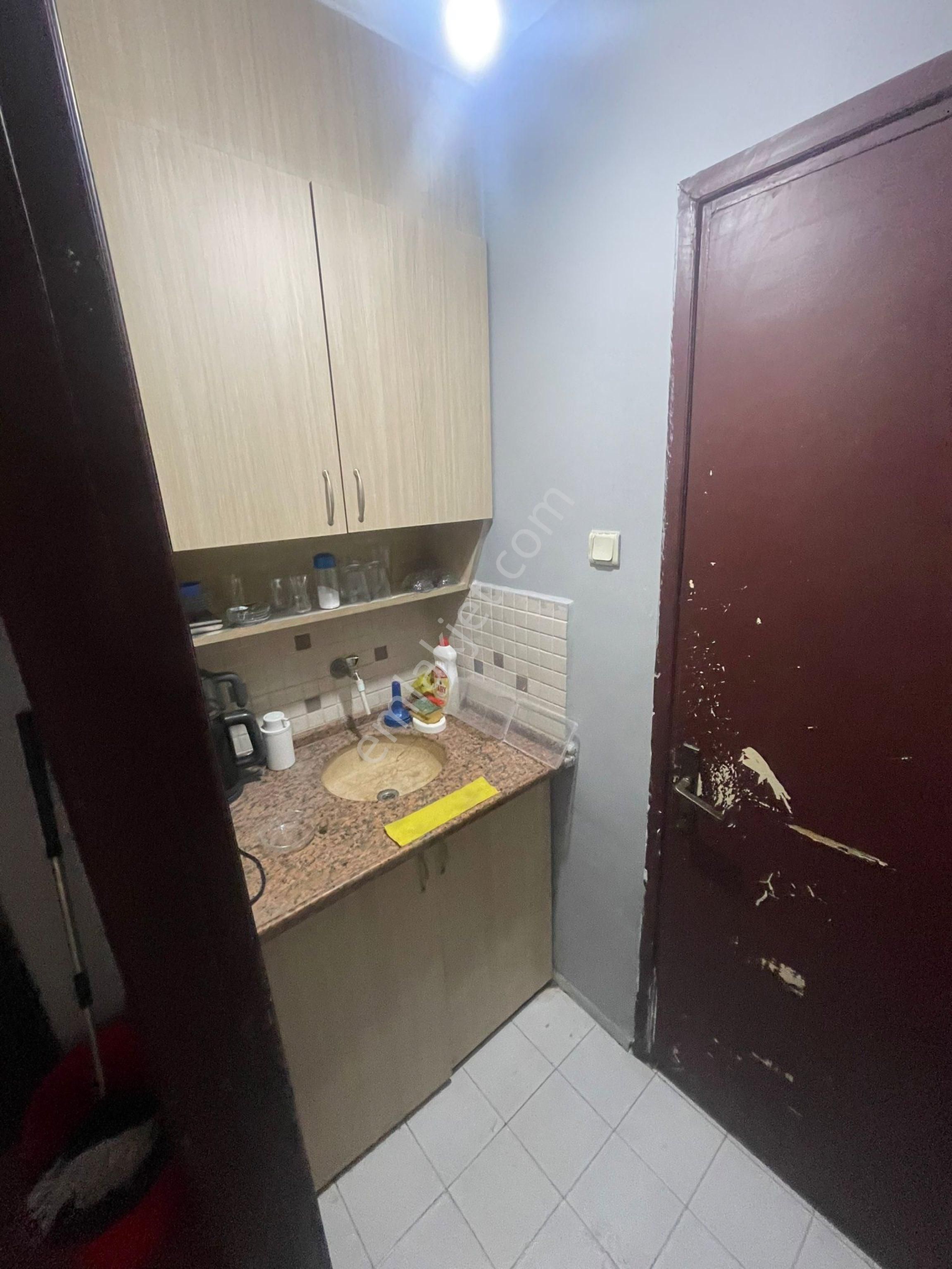 Çankaya Gazi Bulvarı'nda Kiralık Ofis... - Görsel 8