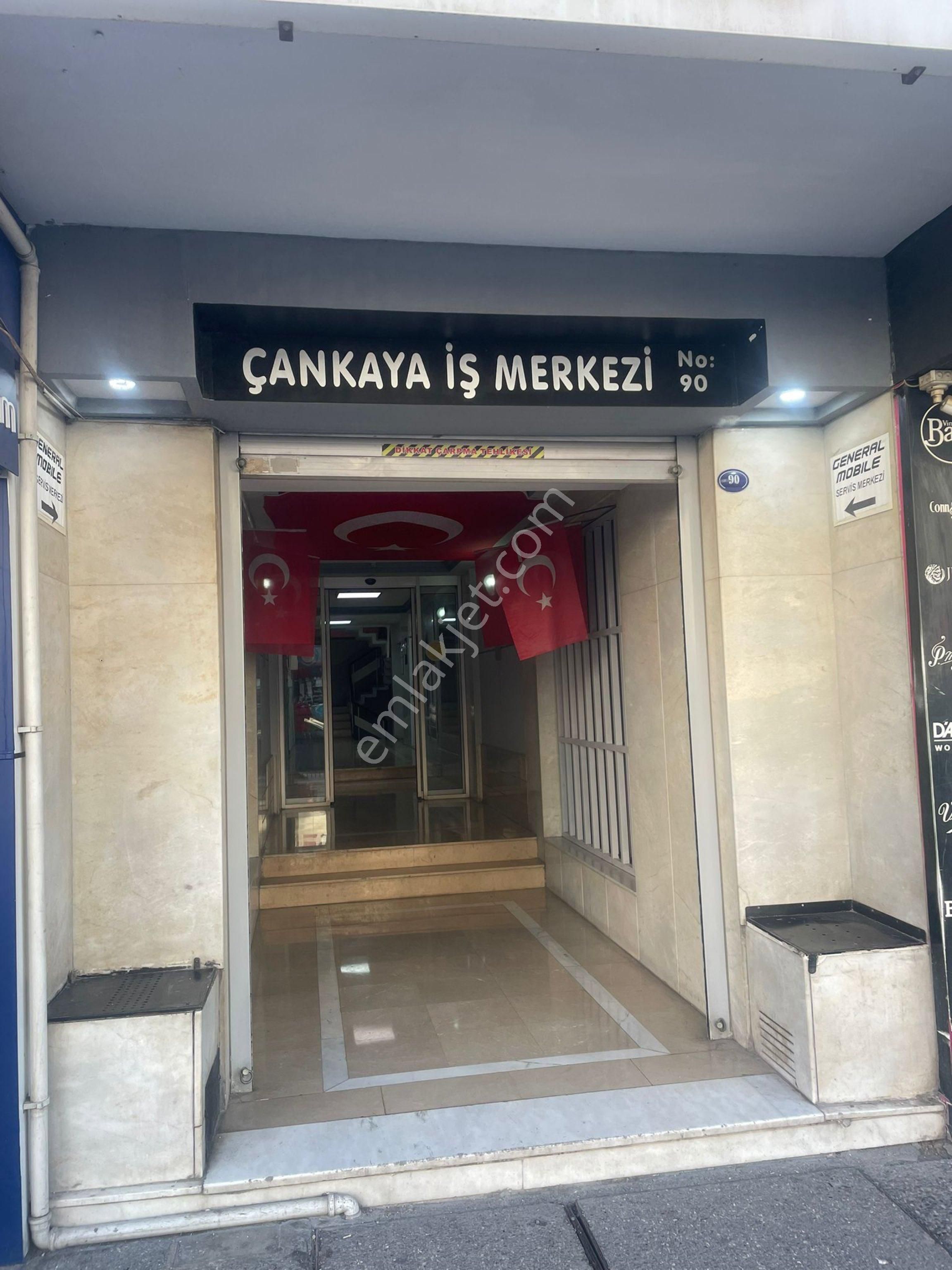 Çankaya Gazi Bulvarı'nda Kiralık Ofis... - Görsel 5