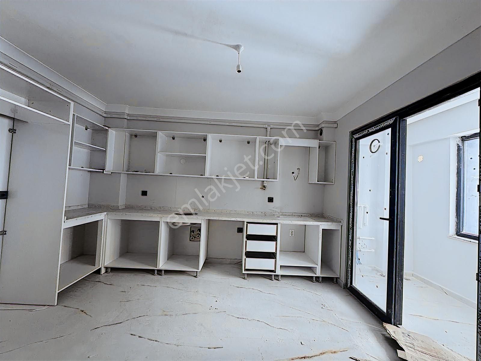 Bandırma Mavi Emlaktan 600 Evler Mah. 3+1 Dublex Satılık Daire