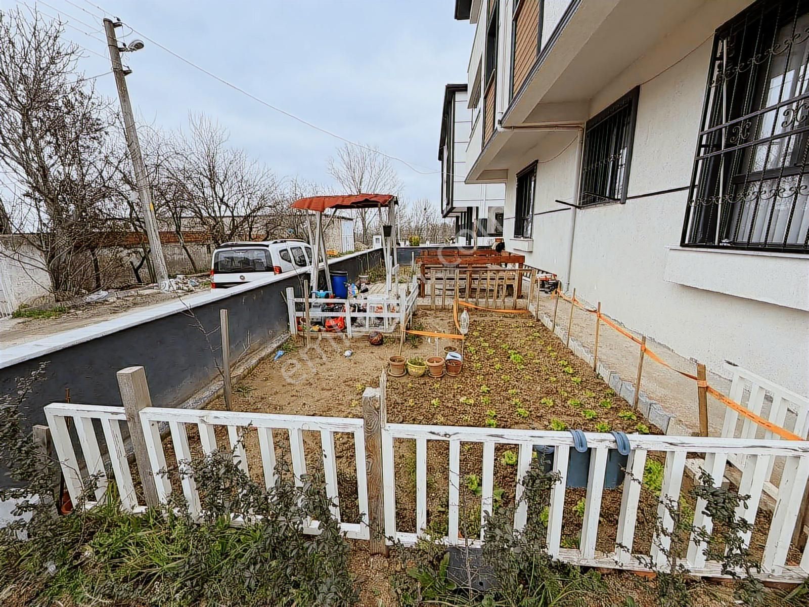 Hatipte Yerden Isıtmalı Ve Petekli K.otoparklı Lüx 2+1 Fırsatı - Görsel 9
