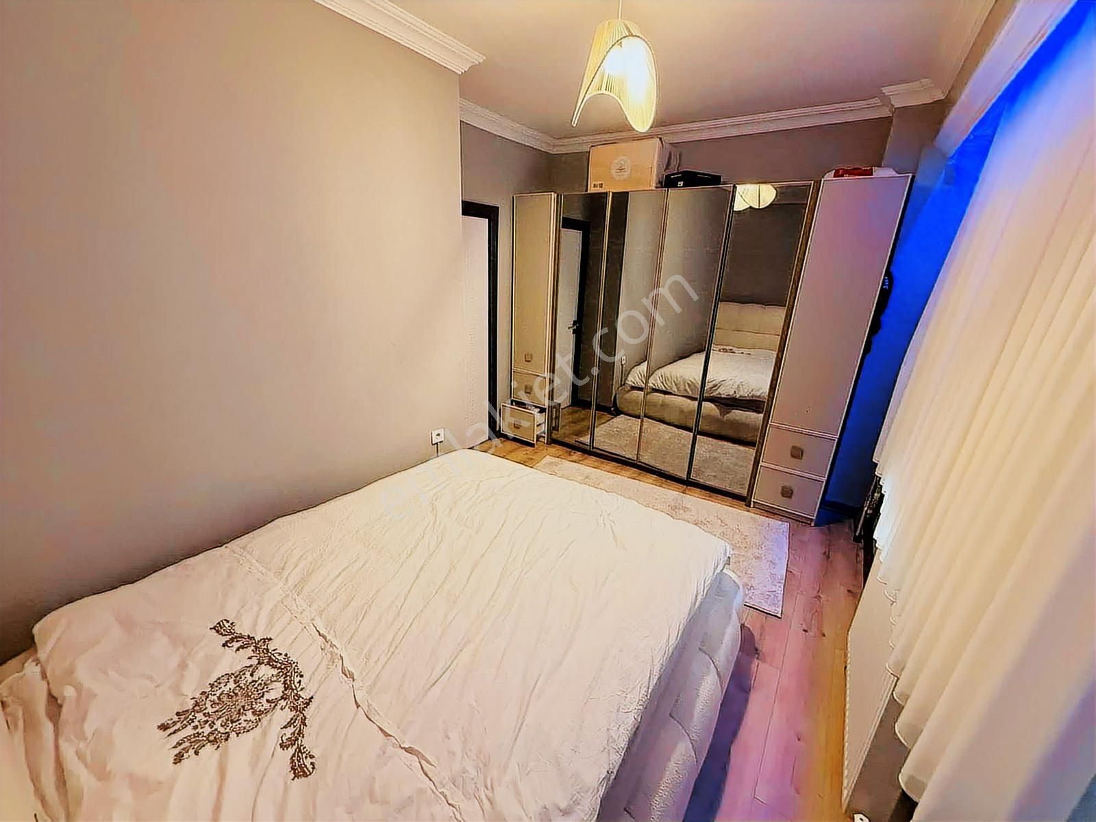 Hatipte Yerden Isıtmalı Ve Petekli K.otoparklı Lüx 2+1 Fırsatı - Görsel 13
