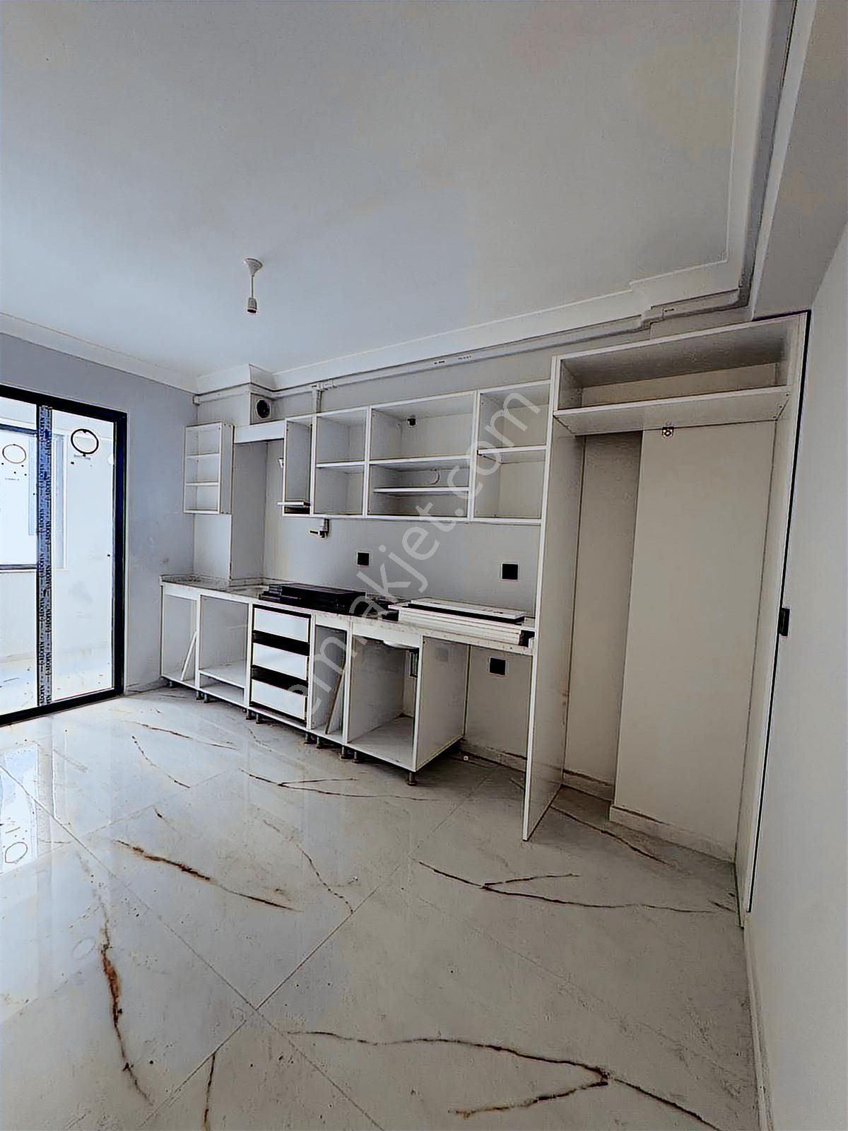 Bandırma Mavi Emlaktan 600 Evler Mah. 2+1 2 Ayrı Satılık Daire.. - Görsel 4