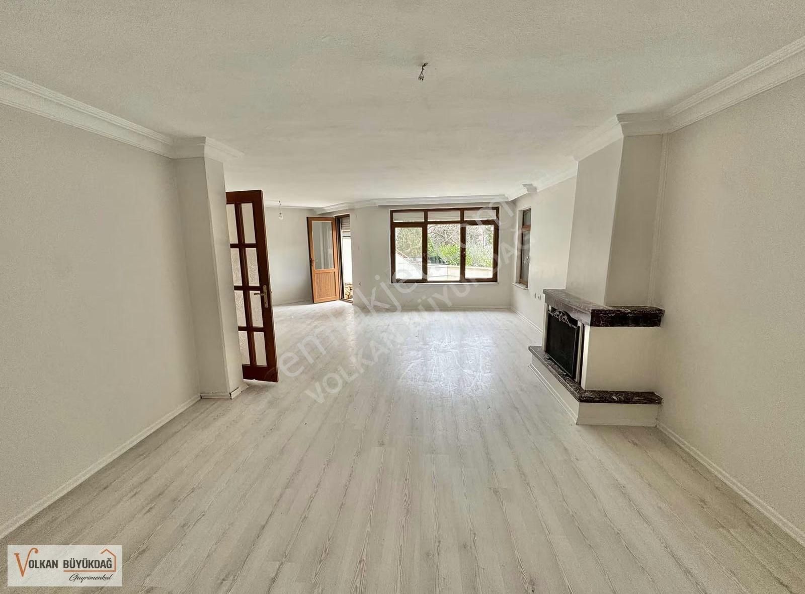 Vb Gayrimenkul Akpınar'da Site İçi Kiralık 3+1 Bahçeli Villa - Görsel 31