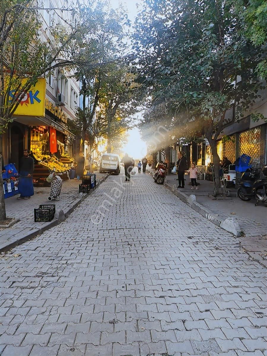 Rami Yenimahalle'de Çarşı İçi Köşe 2 Katlı İş Yeri - Görsel 4