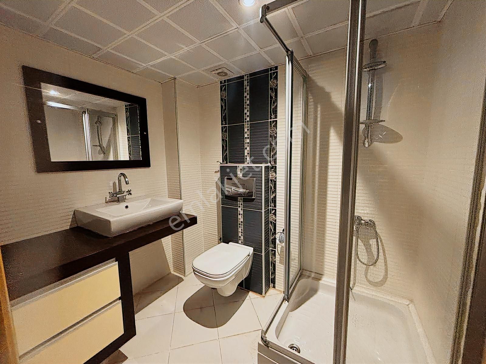 Forum Bornova Karşısı Palmiye Sitesinde 4+2 Satılık Villa - Görsel 4