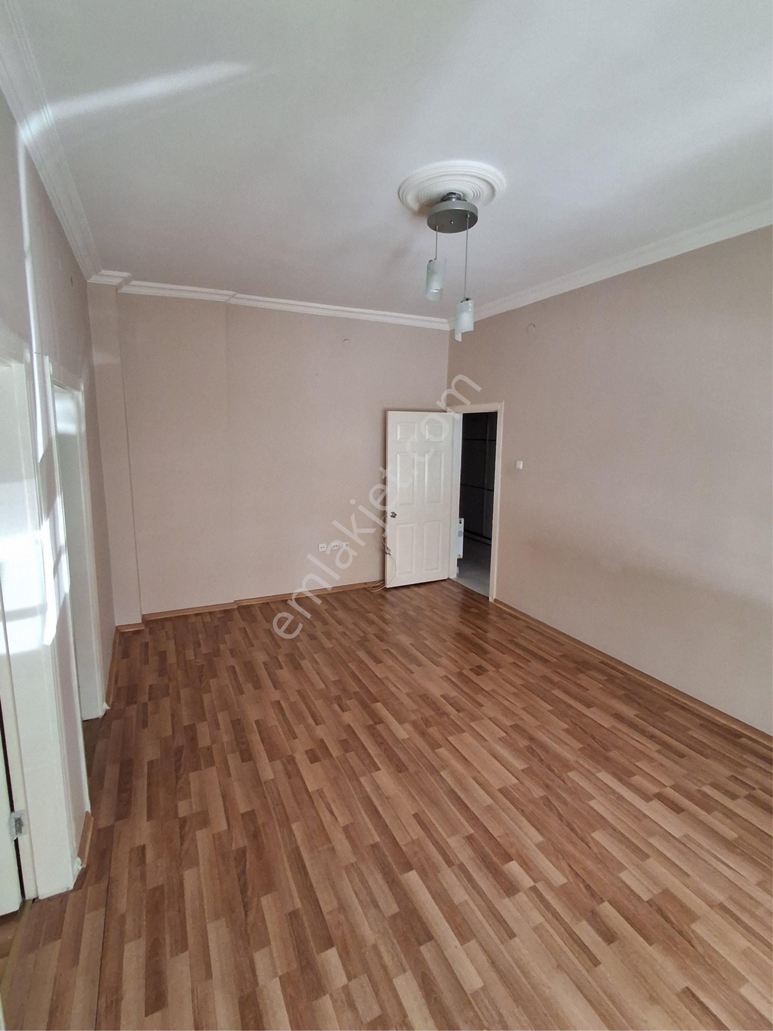 Sahibinden Dikmen Vadisine Komşu 2+1 Satılık - Görsel 6