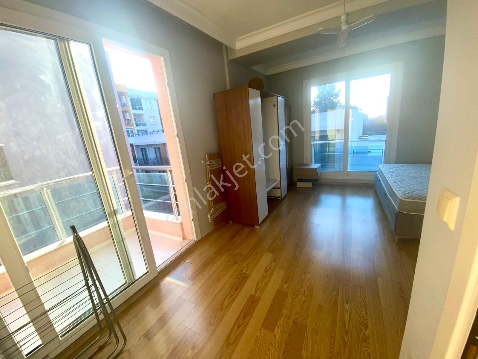 Arga'dan Buca Tınaztepe Kampüs Yakını Eşyalı 1+1 Kiralık Daire - Görsel 11