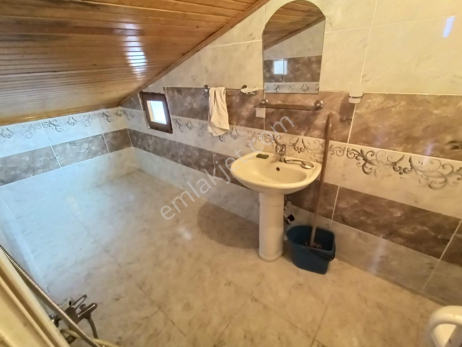 Kiralık Eşyalı Daire Pendik Esenyalı - Görsel 9