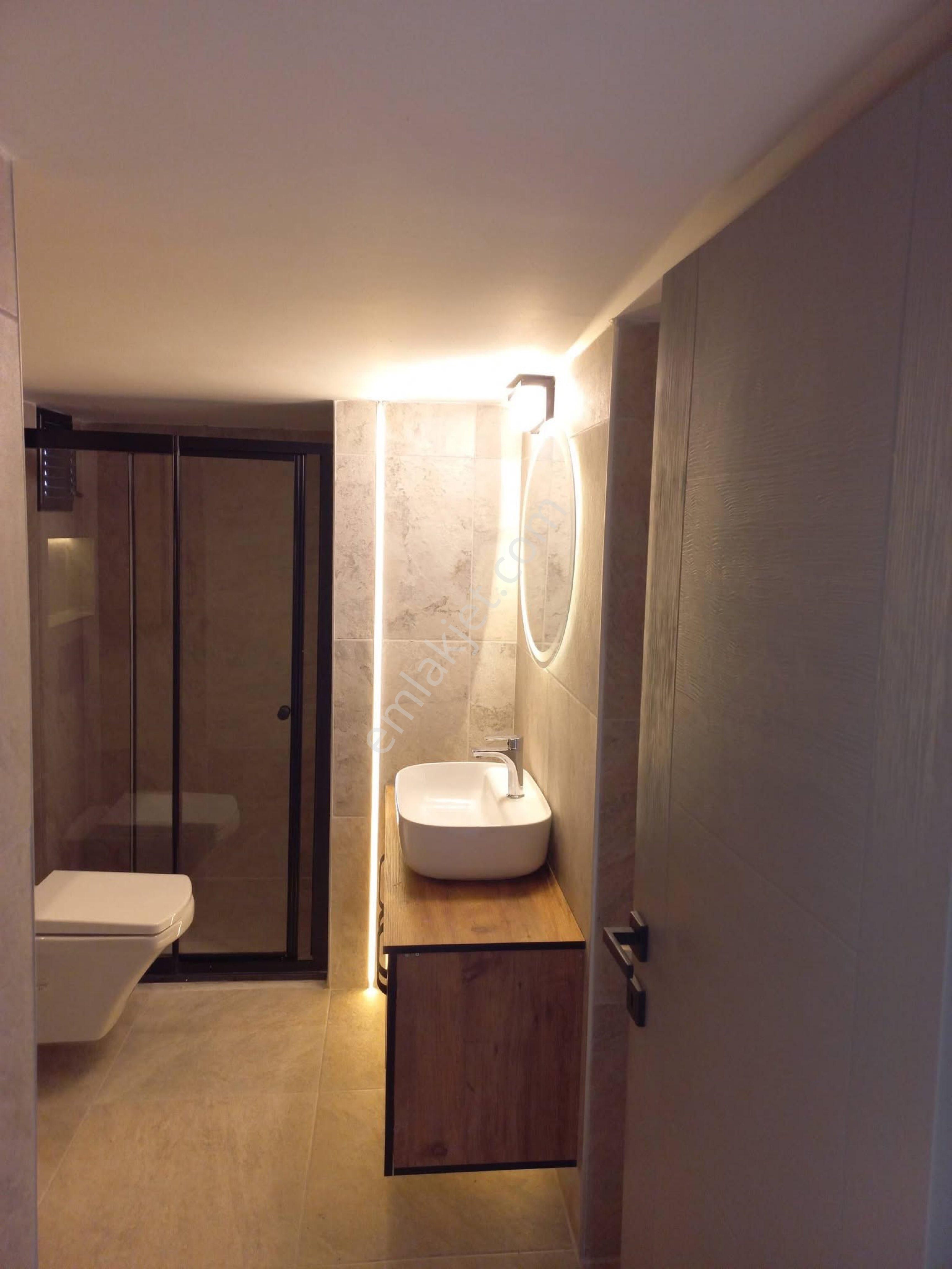 Toros Mahallesi’nde Merkezi Konumda Full Yapılı Lüks 3+1 Fırsat Dairesi - Görsel 15