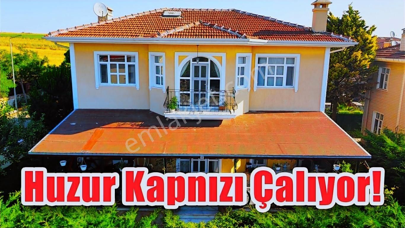 Site İçerisinde Satılık Havuzlu 7+2 Villa - Görsel 15