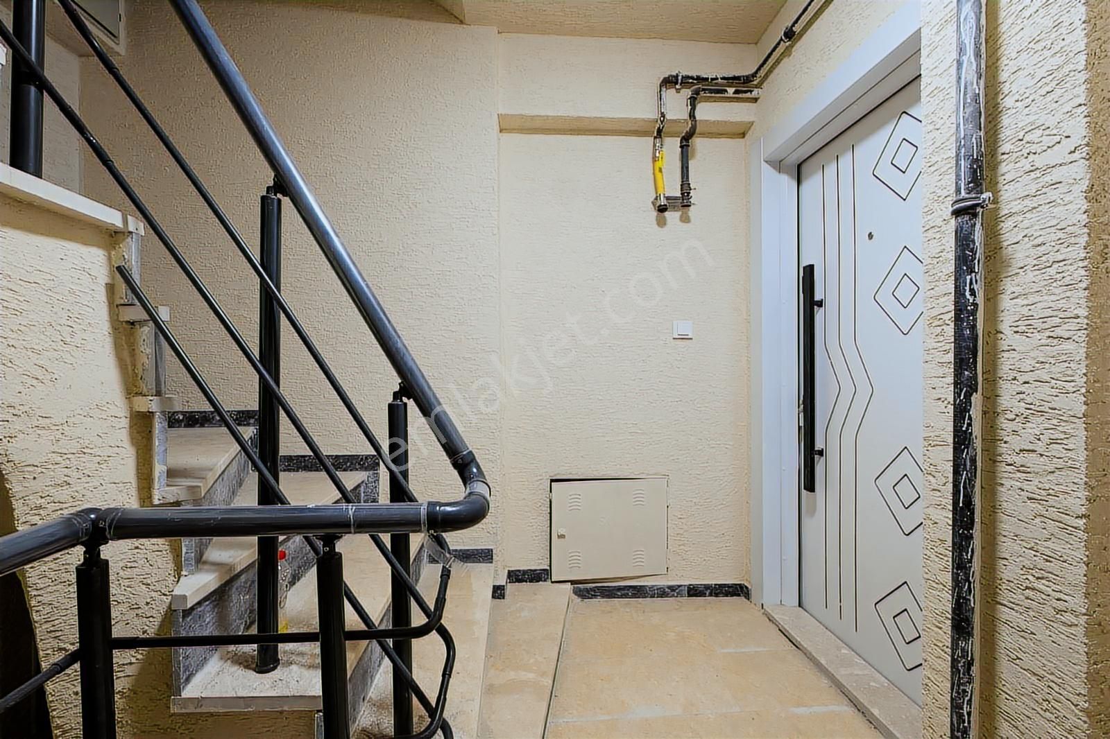 Remax Advantage'n Yüksek Kredili Sıfır 2+1 Ara Kat Daire - Görsel 4