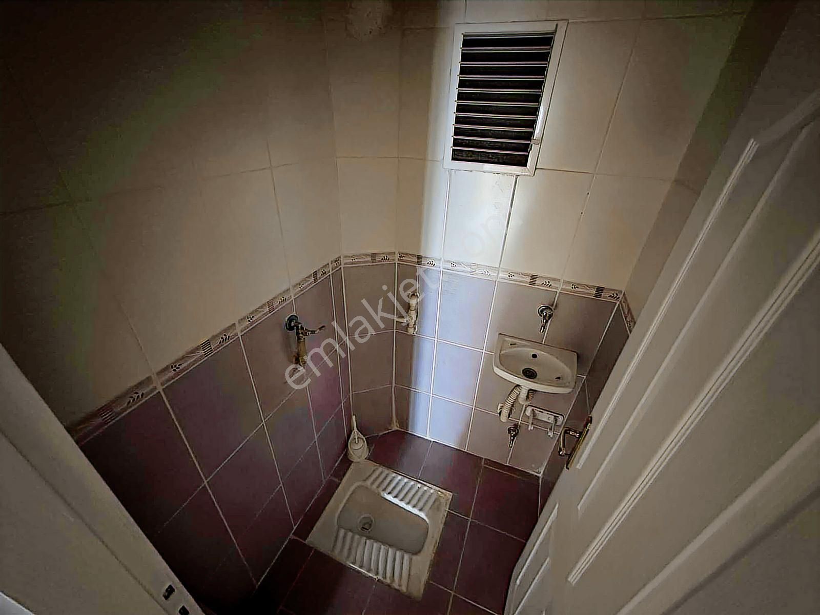 Kılıçsoy'dan Bademlik Cadde Üzerinde Asansörlü 3+1 Kiralık Daire - Görsel 11