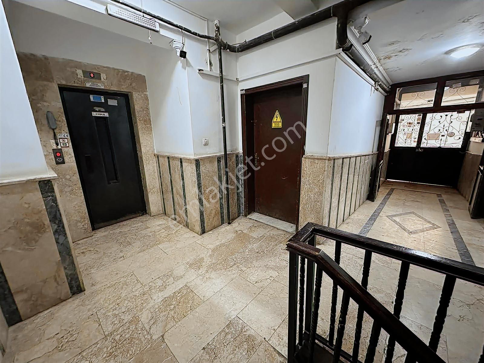 Kılıçsoy'dan Bademlik Cadde Üzerinde Asansörlü 3+1 Kiralık Daire - Görsel 26