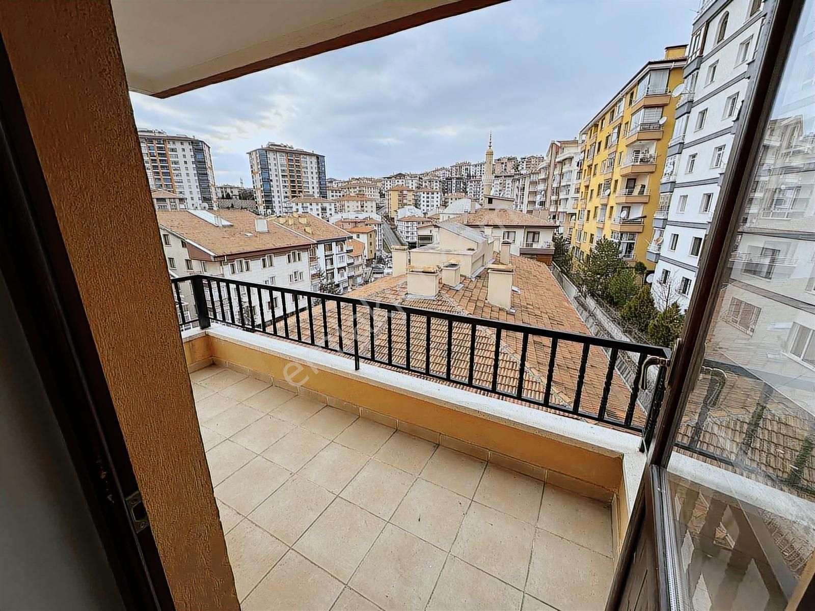 Kılıçsoy'dan Bademlik Cadde Üzerinde Asansörlü 3+1 Kiralık Daire - Görsel 2