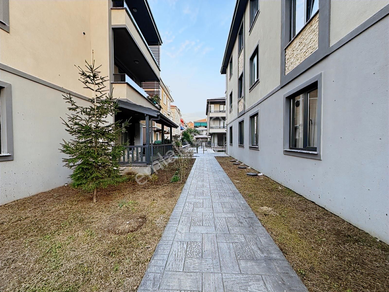Denize 100m Havuzlu Lüks Sitede 2+1 Daire 85m² Ebeveyn Banyolu - Görsel 5
