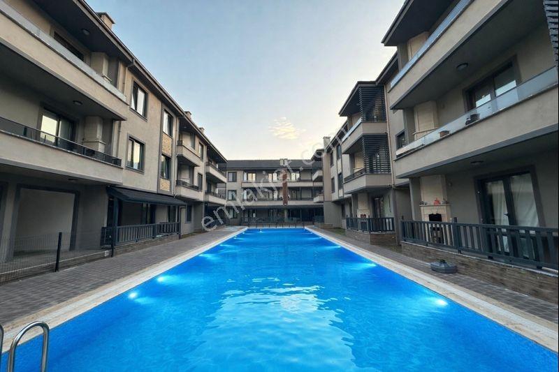 Denize 100m Havuzlu Lüks Sitede 2+1 Daire 85m² Ebeveyn Banyolu