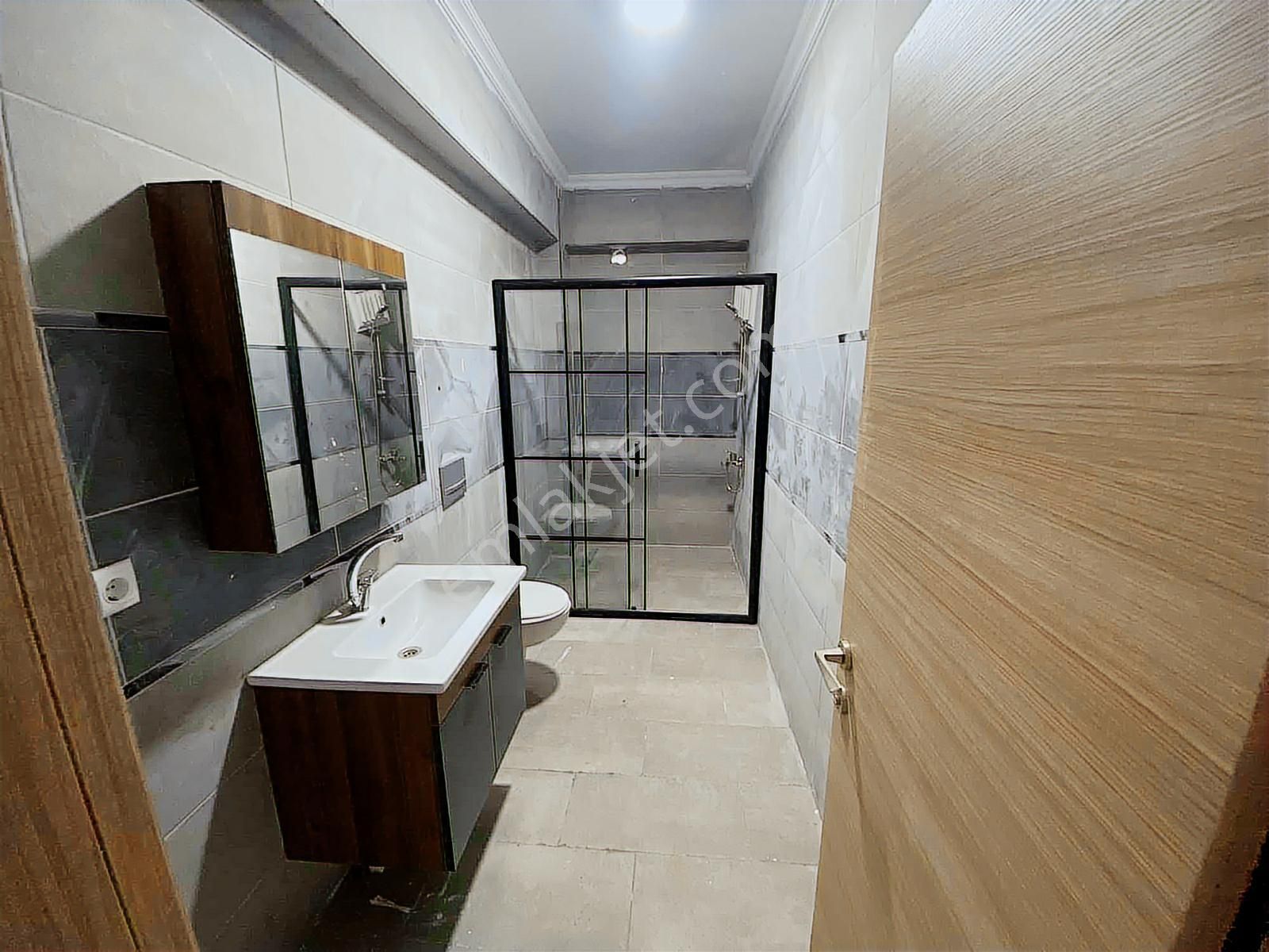 Denize 100m Havuzlu Lüks Sitede 2+1 Daire 85m² Ebeveyn Banyolu - Görsel 27