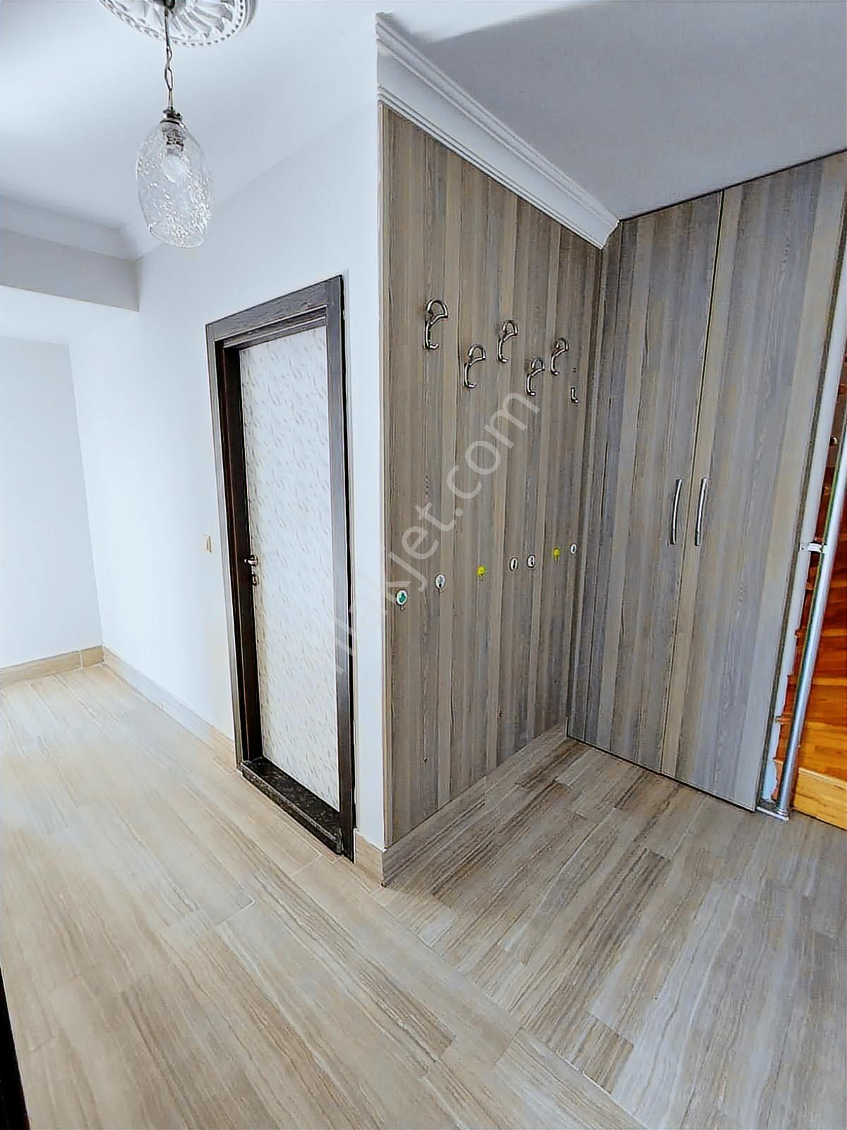 Kiralık 3+1 Bakımlı Asansörlü Daire Güney Cephe - Görsel 11