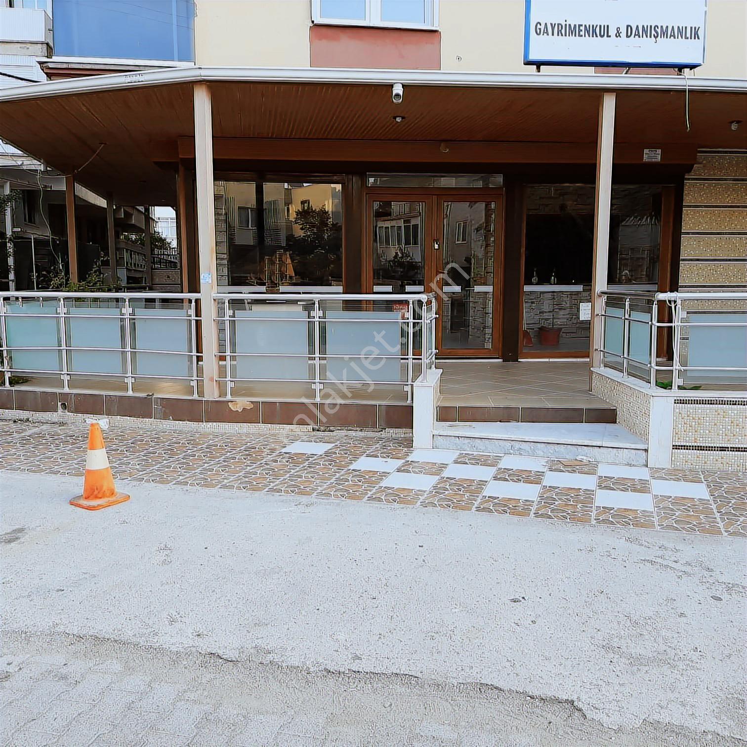 Sarımsaklı Cadde Üzerinde Kurumsal Kiracılı Dükkan
